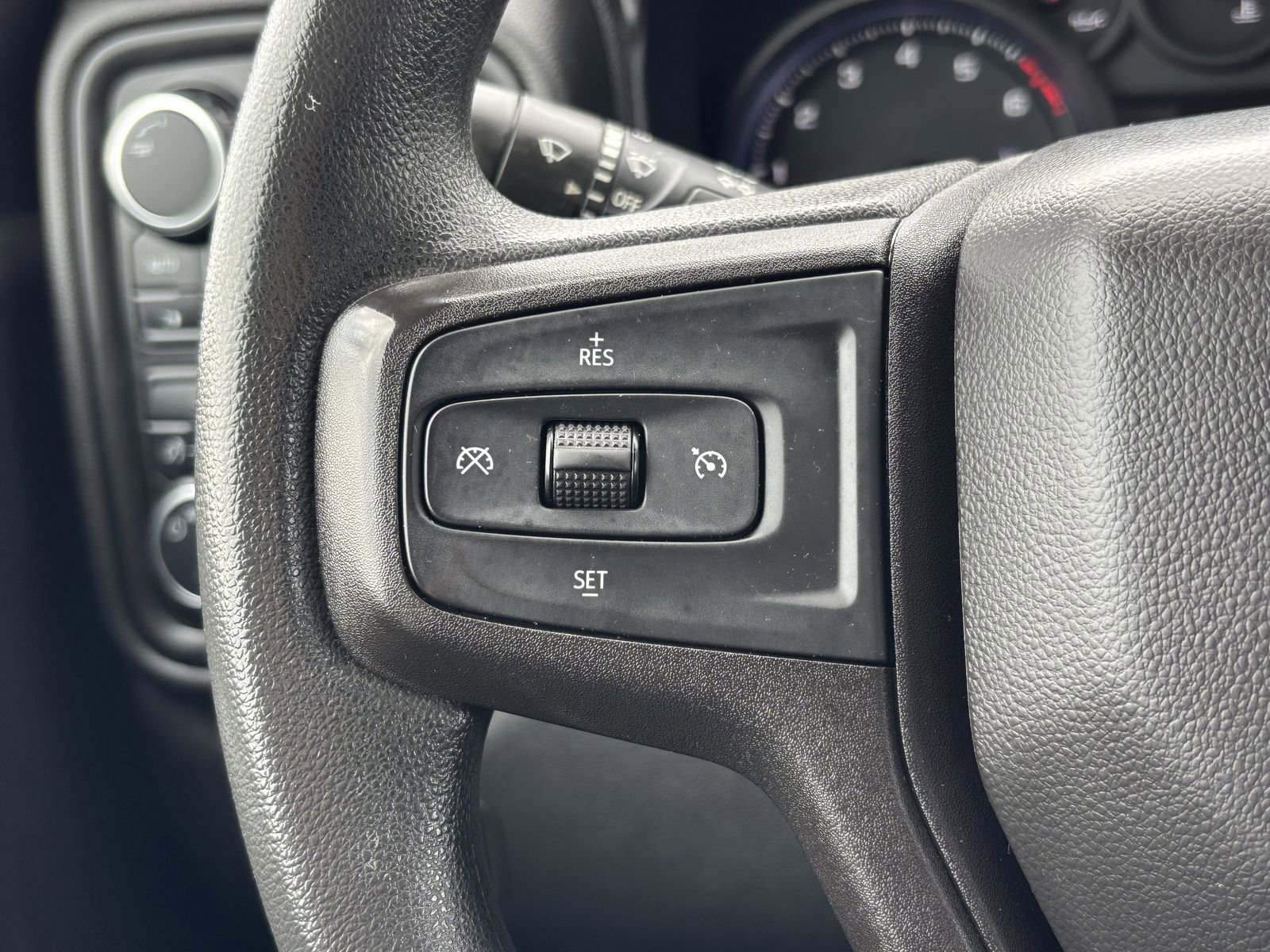 Used 2020 Chevrolet Silverado 1500 Custom Trail Boss w/ Custom Convenience Package image 34