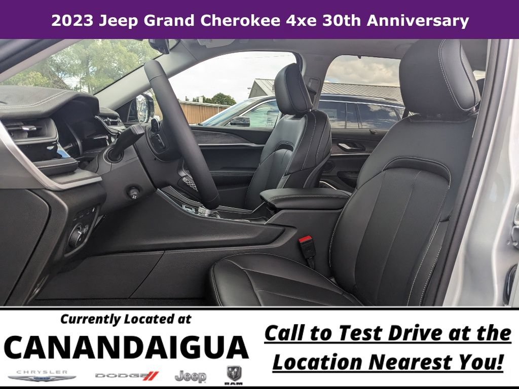 New 2023 Jeep Grand Cherokee 30th Anniversary AWD/4WD image 25