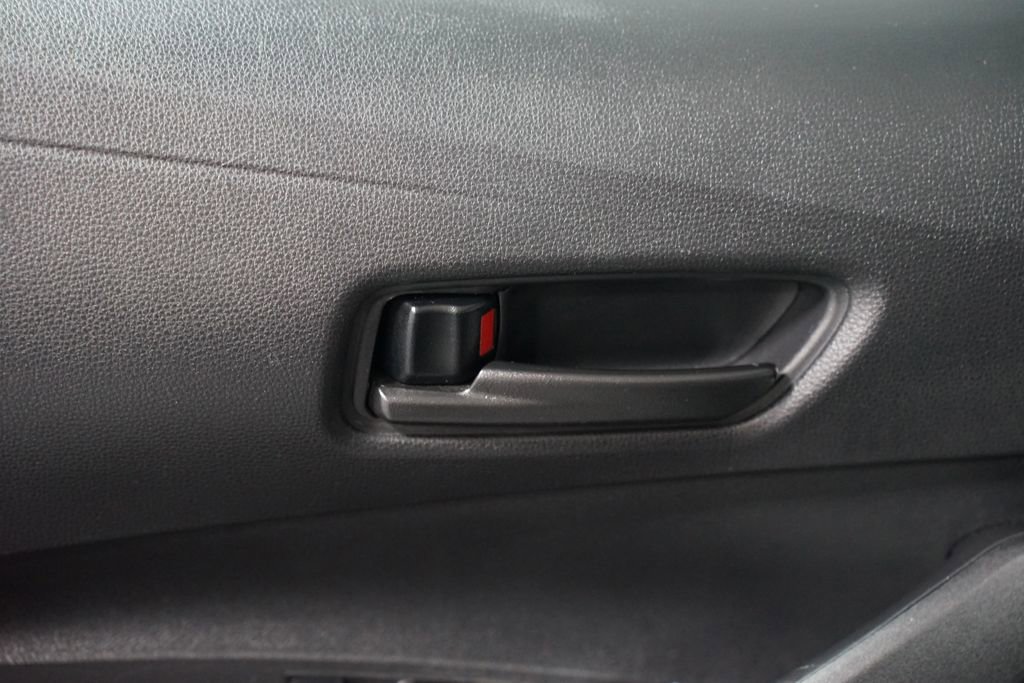 Certified 2023 Toyota Corolla LE image 29