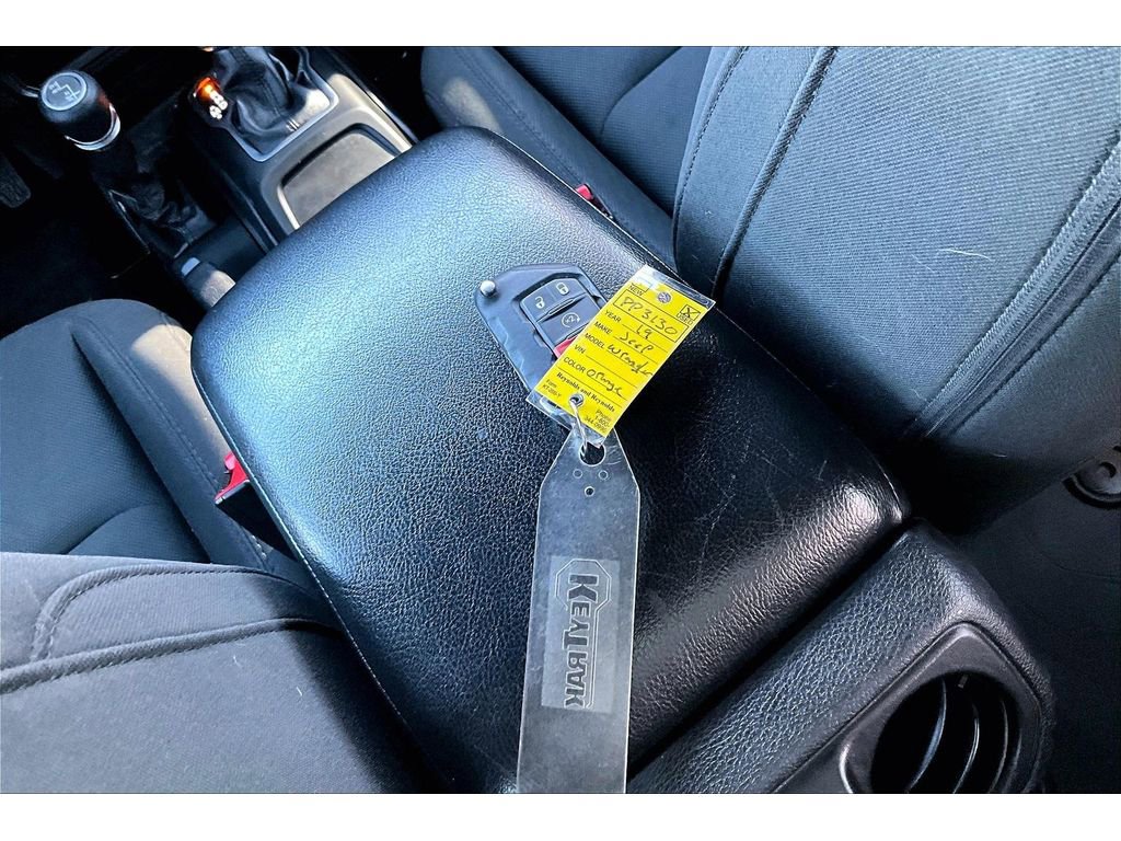 Used 2019 Jeep Wrangler Unlimited Sport S image 11