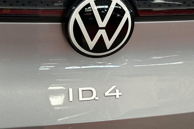 Used 2023 Volkswagen ID.4 S image 36