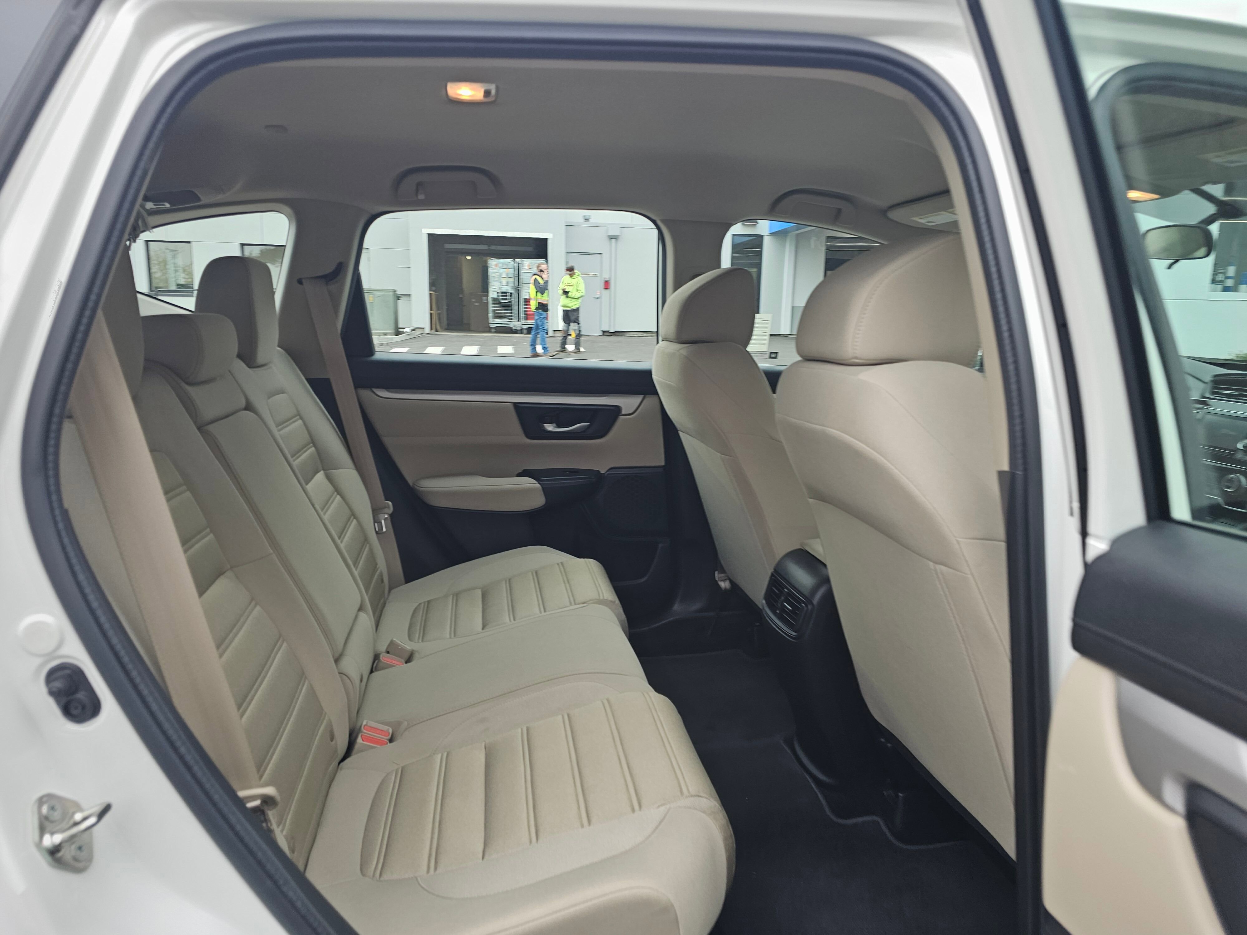 Used 2017 Honda CR-V LX image 12