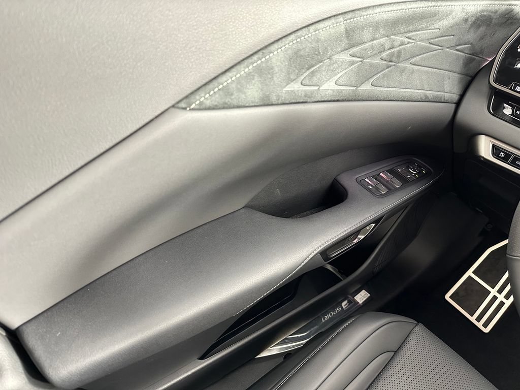 New 2026 Lexus RX 350 F Sport AWD/4WD image 32