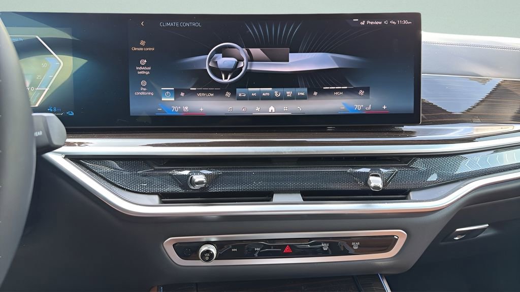 Certified 2025 BMW X5 xDrive50e w/ Parking Assistance Package image 20