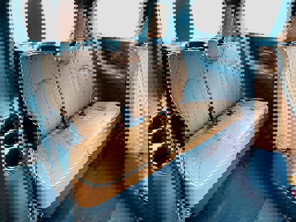 New 2026 Chrysler Pacifica Pinnacle w/ Trailer Tow Group image 38