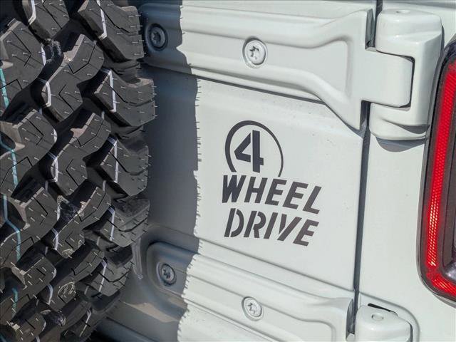 Used 2024 Jeep Wrangler Willys image 24