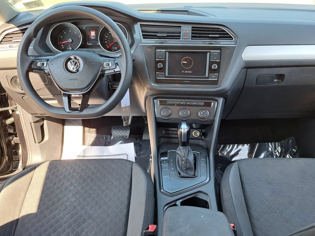 Used 2020 Volkswagen Tiguan S FWD image 23