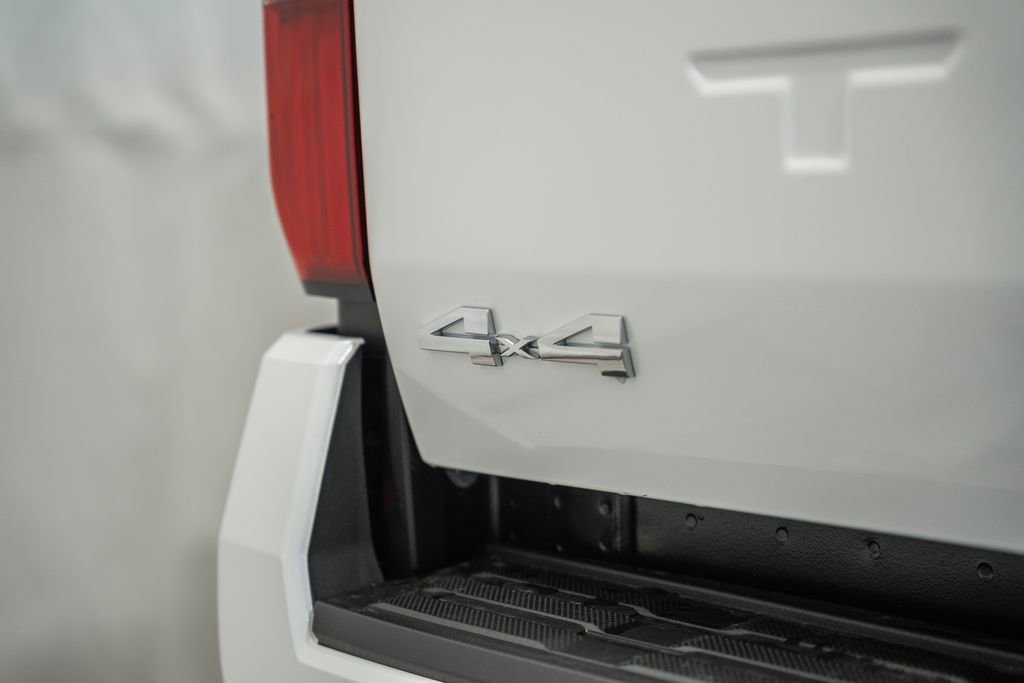 New 2026 Toyota Tacoma SR5 image 7