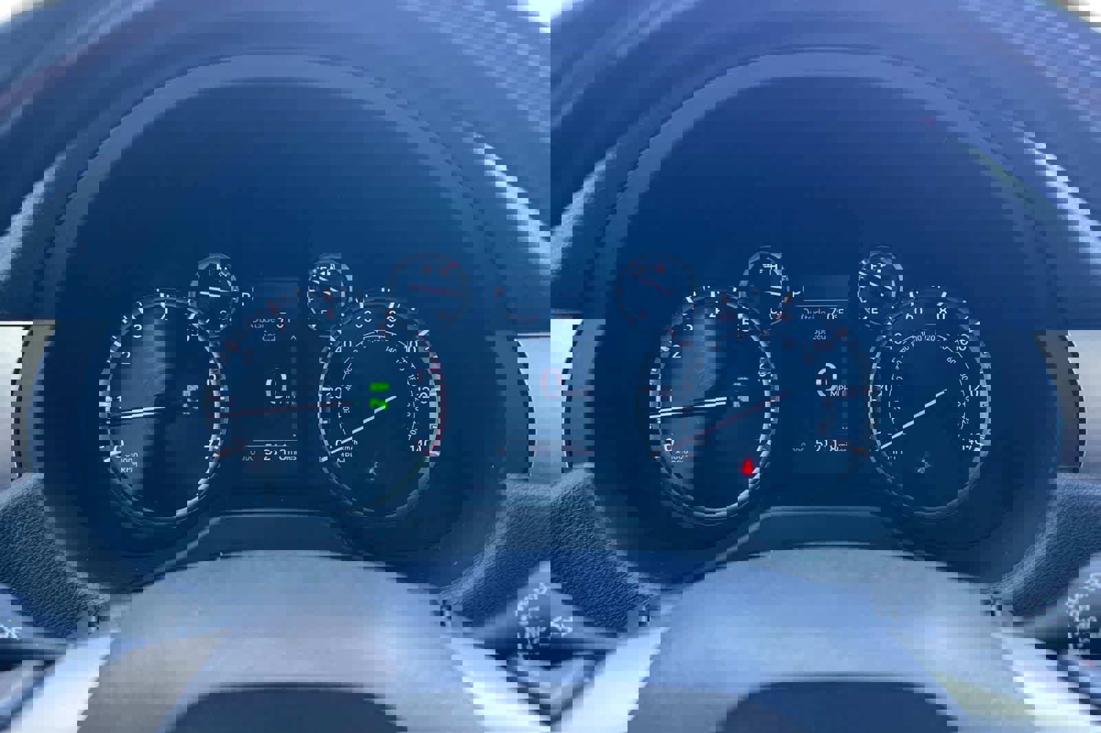 Used 2020 Lexus GX 460 Premium w/ Premium Package image 26