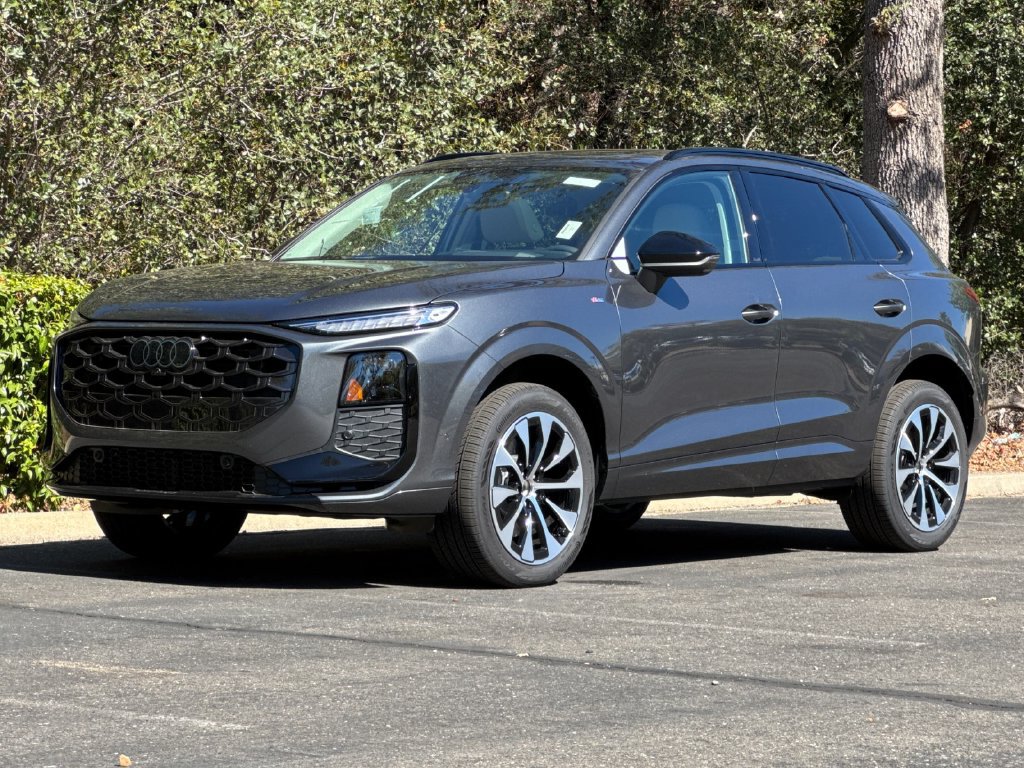 New 2026 Audi Q3 quattro 2.0T AWD/4WD image 9