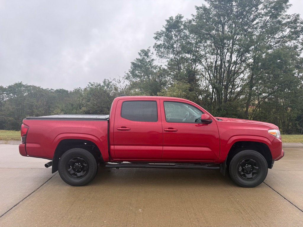 Used 2023 Toyota Tacoma SR AWD/4WD image 2