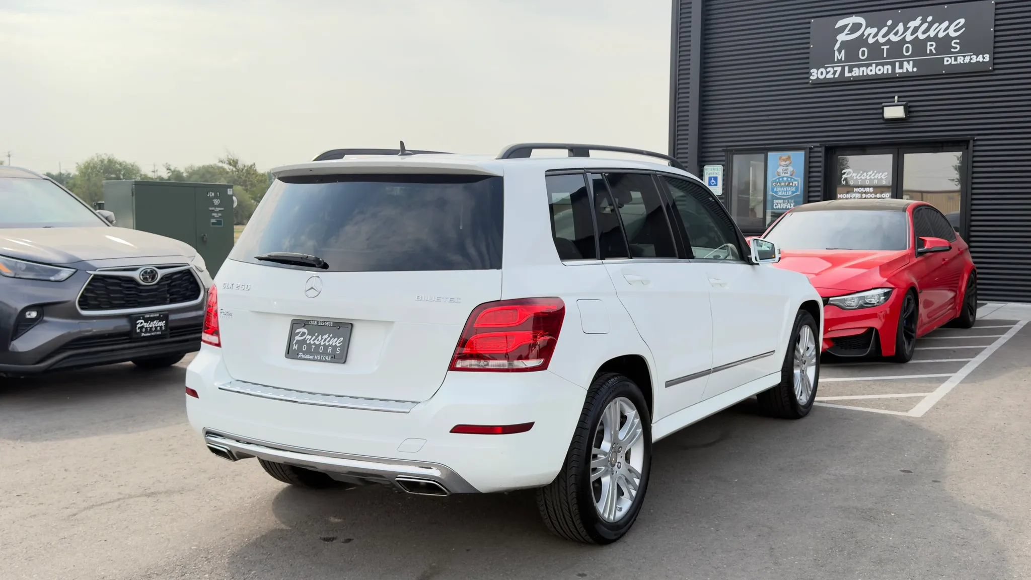 Used 2014 Mercedes-Benz GLK 250 BlueTEC 4MATIC image 4