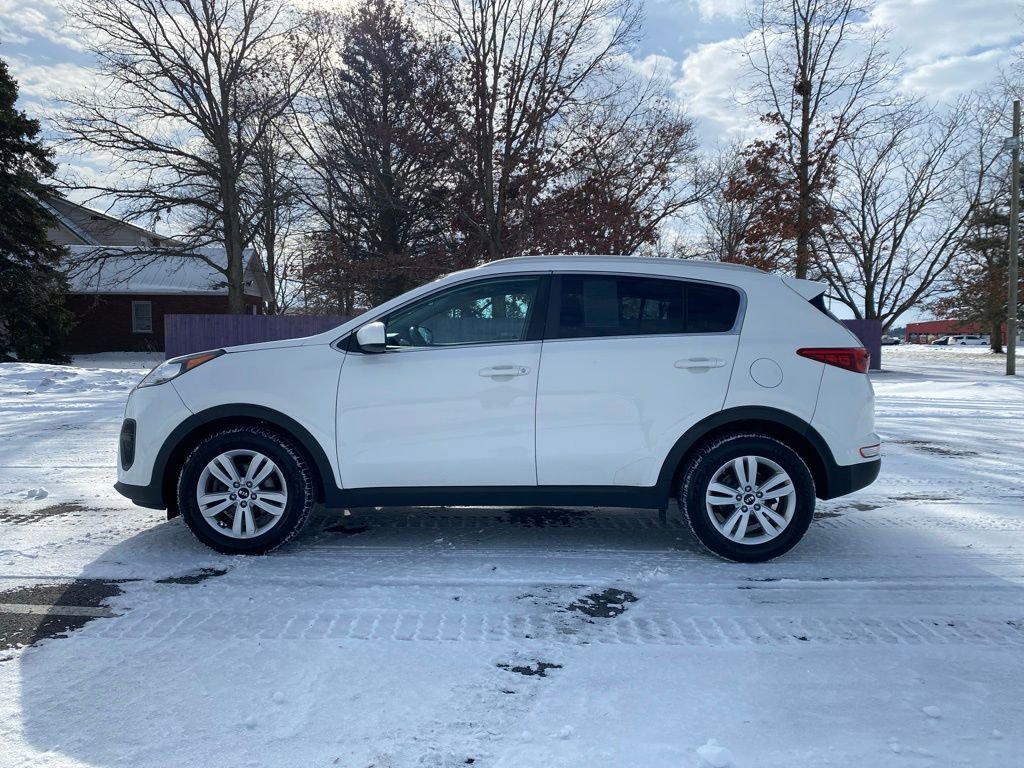 Used 2017 Kia Sportage LX w/ LX Popular Package image 4