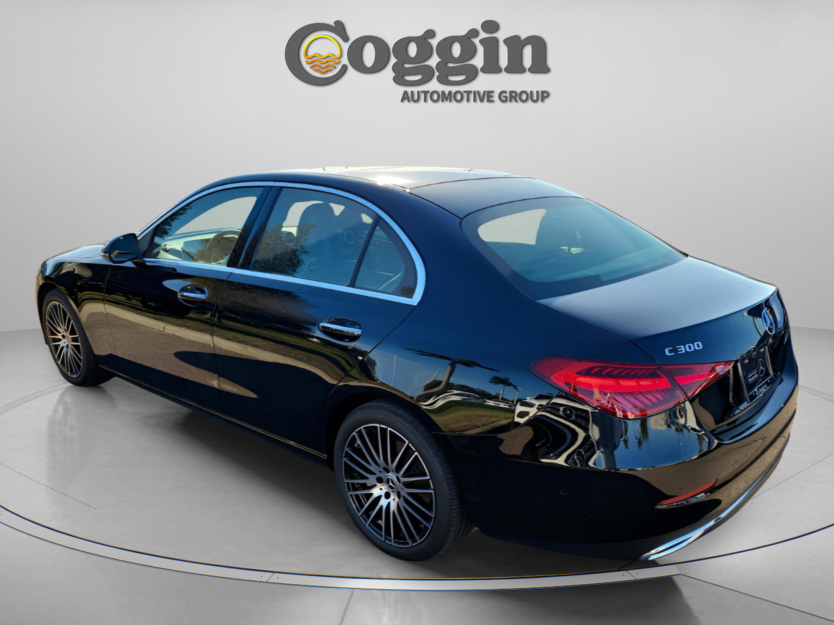 Certified 2025 Mercedes-Benz C 300 Sedan image 4