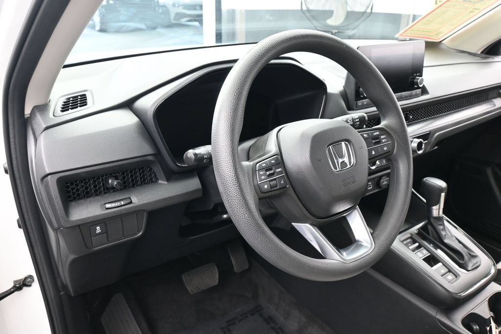 Used 2025 Honda CR-V LX image 15