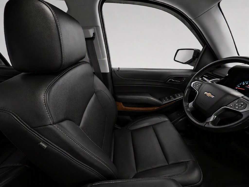 Used 2019 Chevrolet Suburban Premier AWD/4WD image 14