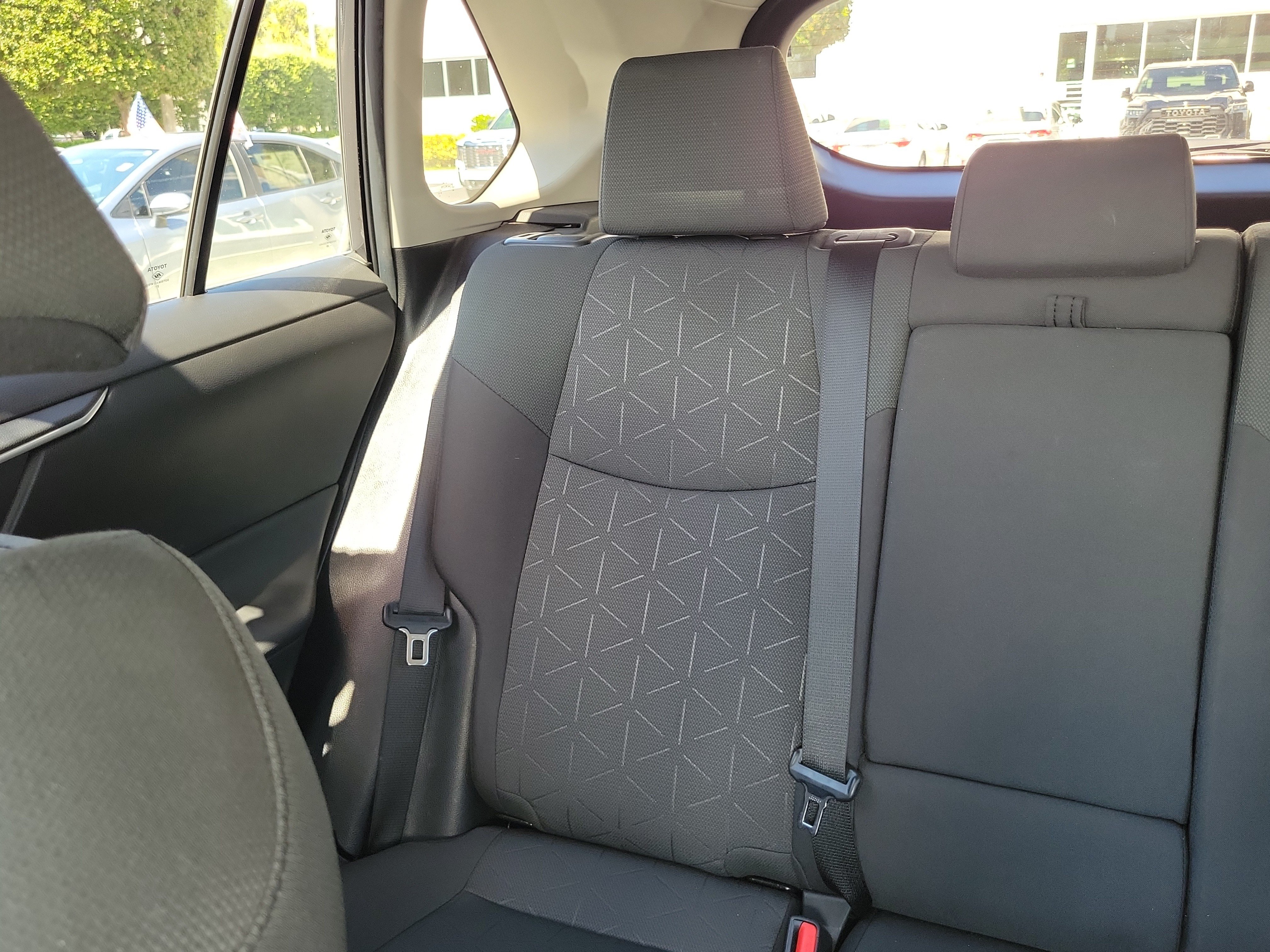Used 2023 Toyota RAV4 XLE FWD image 20