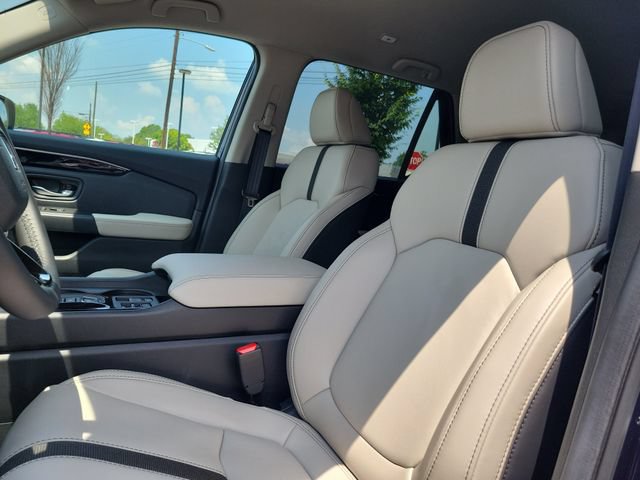 Certified 2026 Honda Passport RTL image 14