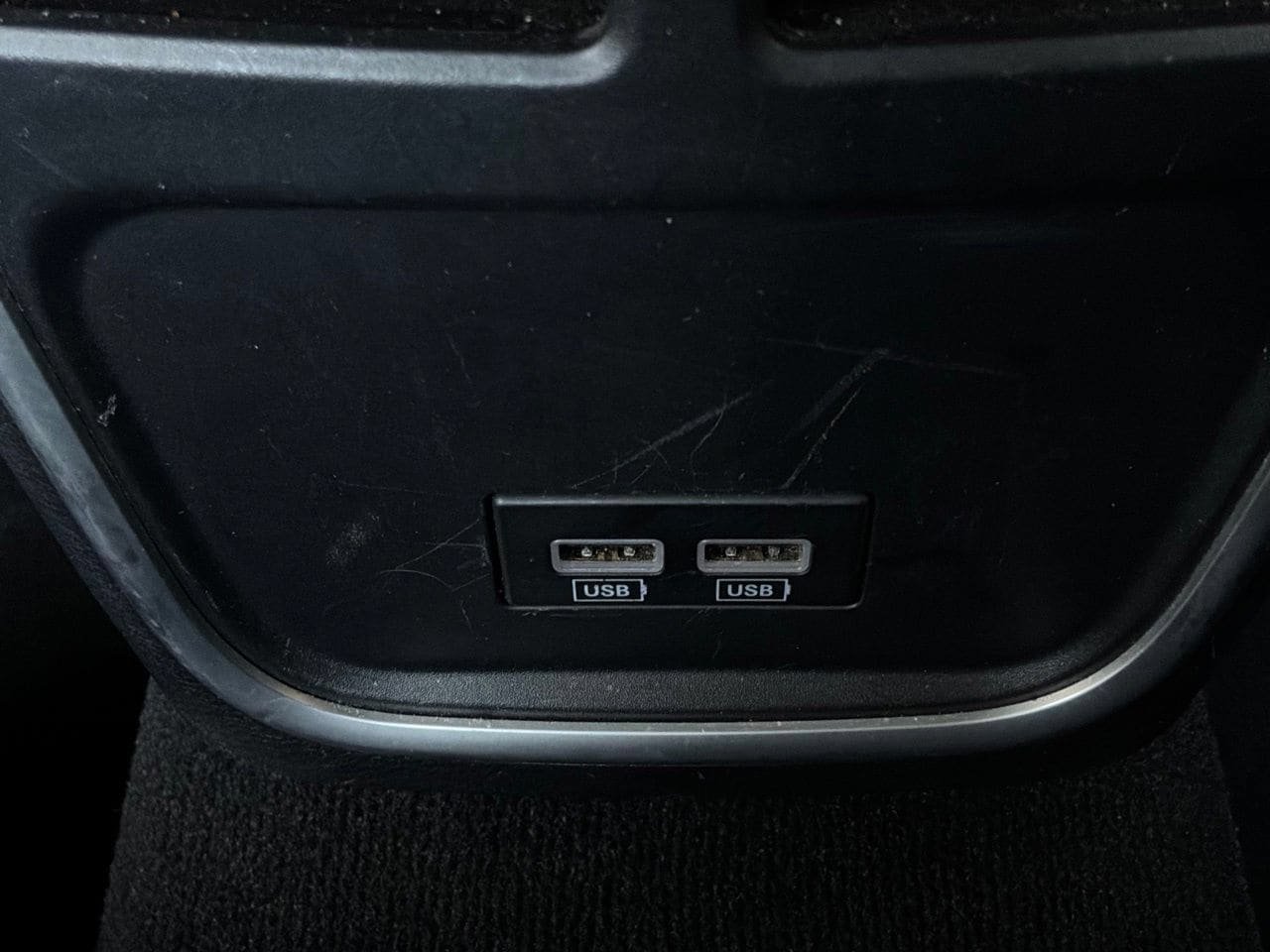 Used 2023 Dodge Charger SXT RWD image 14