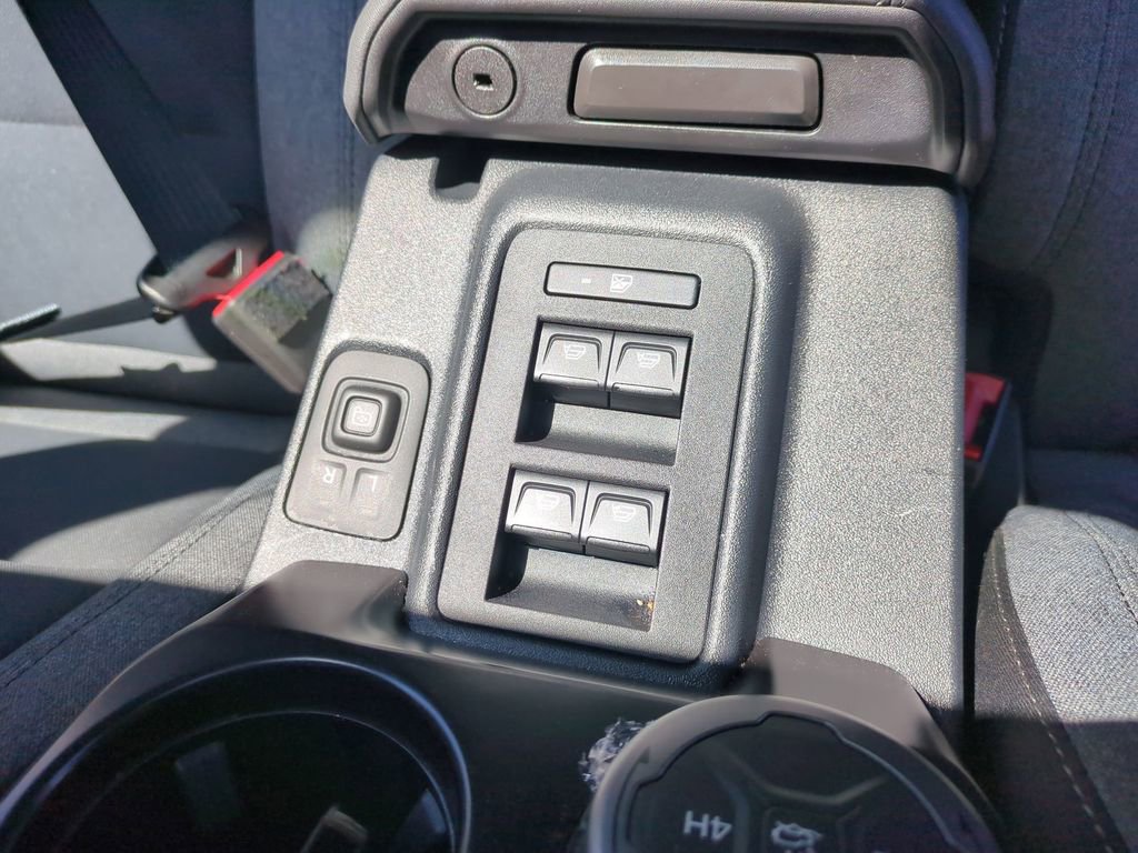 Used 2025 Ford Bronco Big Bend image 13