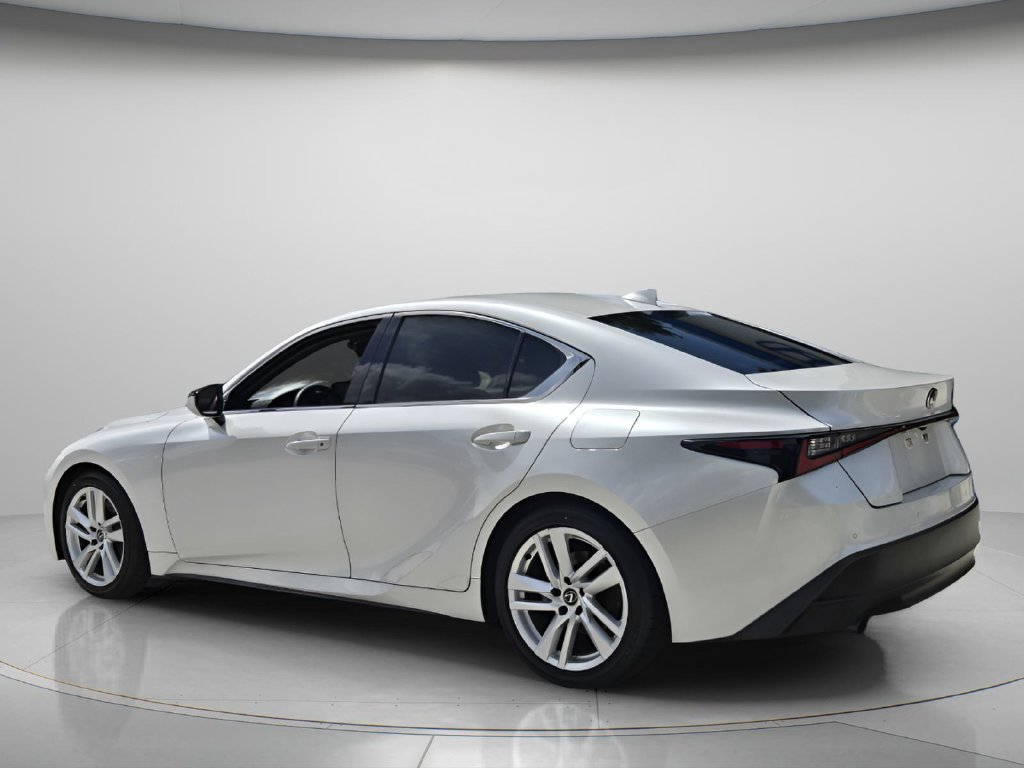 Used 2024 Lexus IS 300 w/ Comfort Package RWD image 8