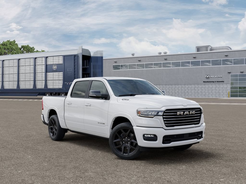 New 2027 RAM 1500 Laramie AWD/4WD image 5