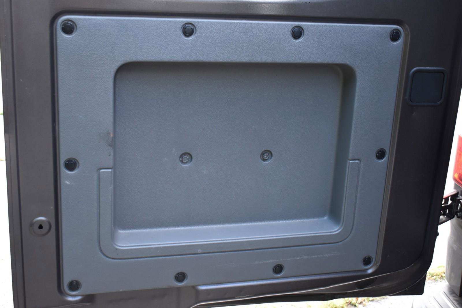 Used 2016 Nissan NV 3500 SV w/ SV Technology Package image 42