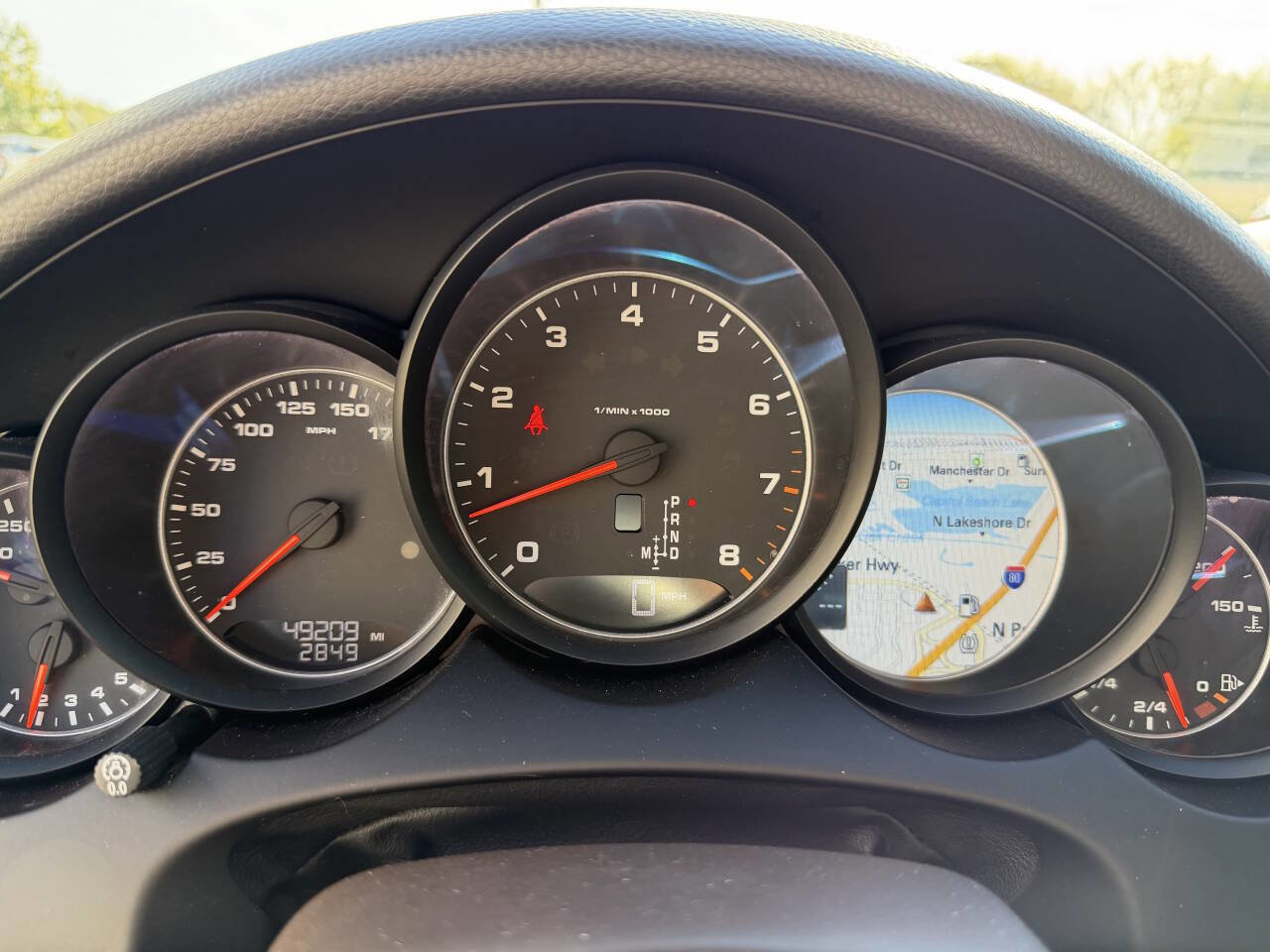 Used 2017 Porsche Cayenne Platinum Edition image 12