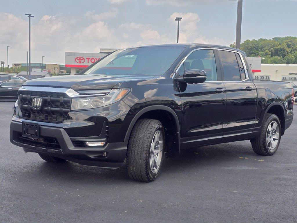 Used 2025 Honda Ridgeline RTL image 3