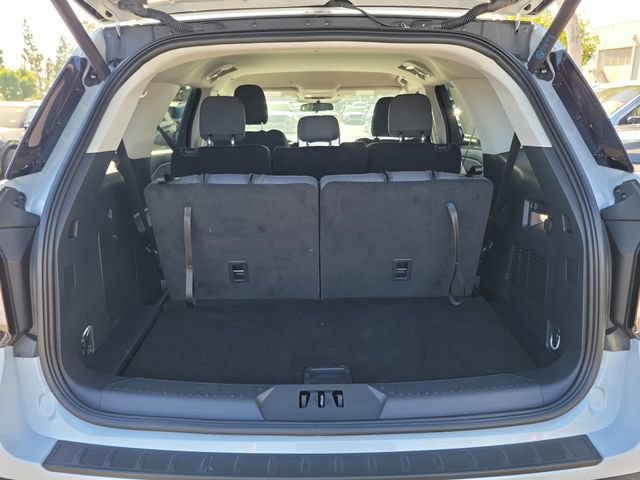 Used 2026 Ford Explorer Active RWD image 22
