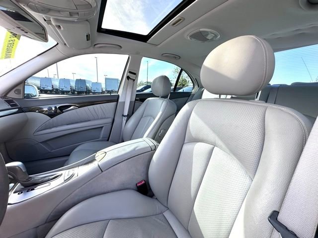 Used 2003 Mercedes-Benz E 320 Sedan image 20