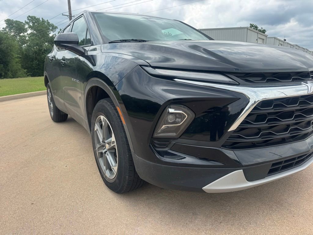 Used 2024 Chevrolet Blazer LT w/ LPO, Floor Liner Package FWD image 7