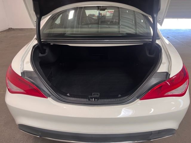 Used 2018 Mercedes-Benz CLA 250 image 16