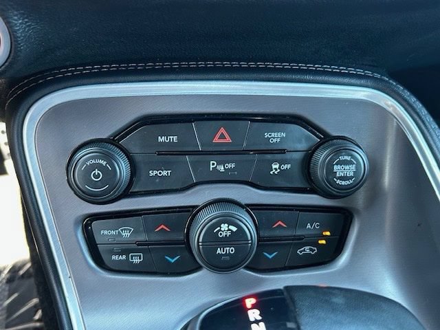 Used 2022 Dodge Challenger R/T RWD image 22