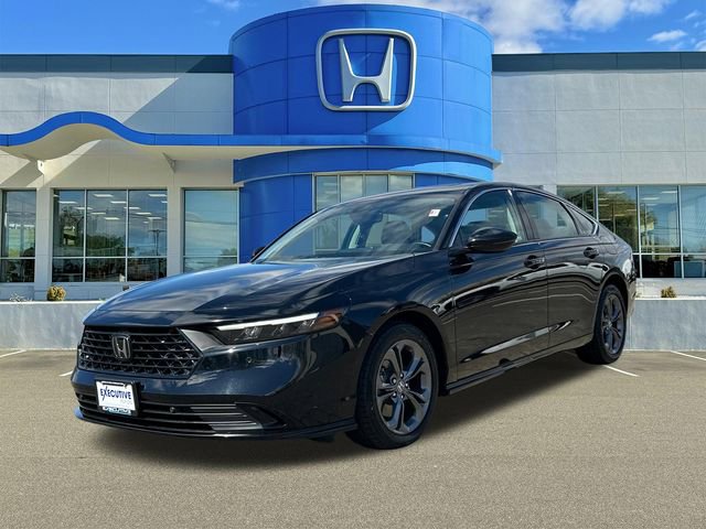 Used 2023 Honda Accord EX-L image 3