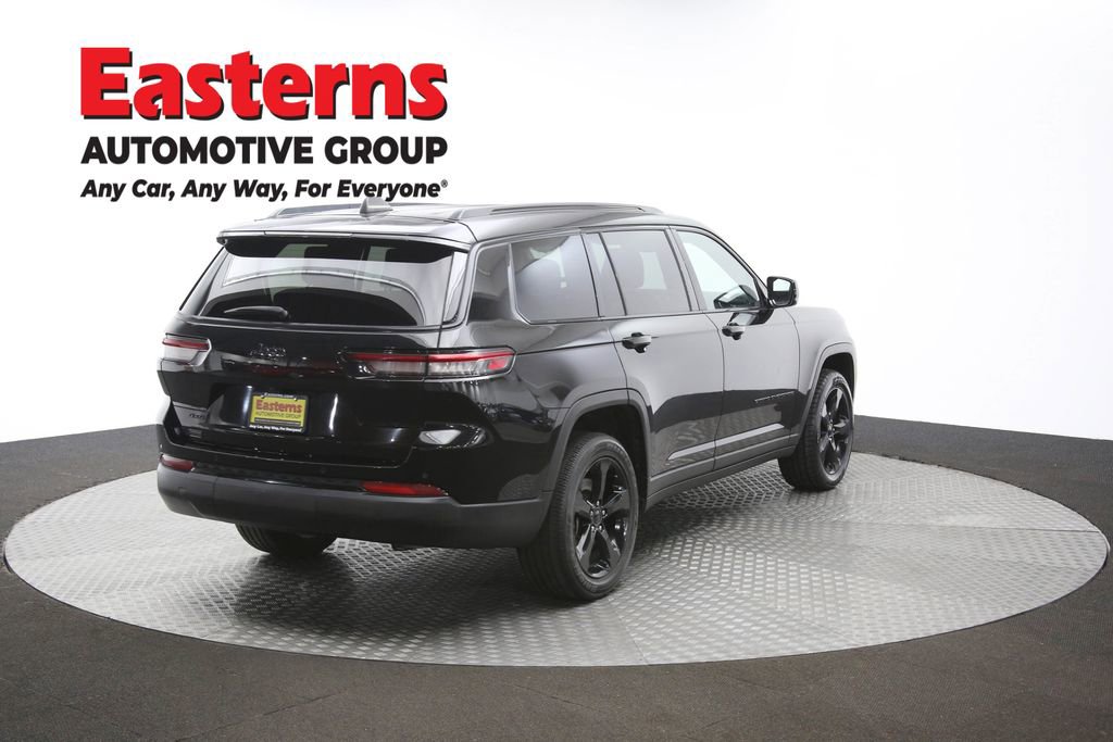 Used 2023 Jeep Grand Cherokee L Laredo image 43