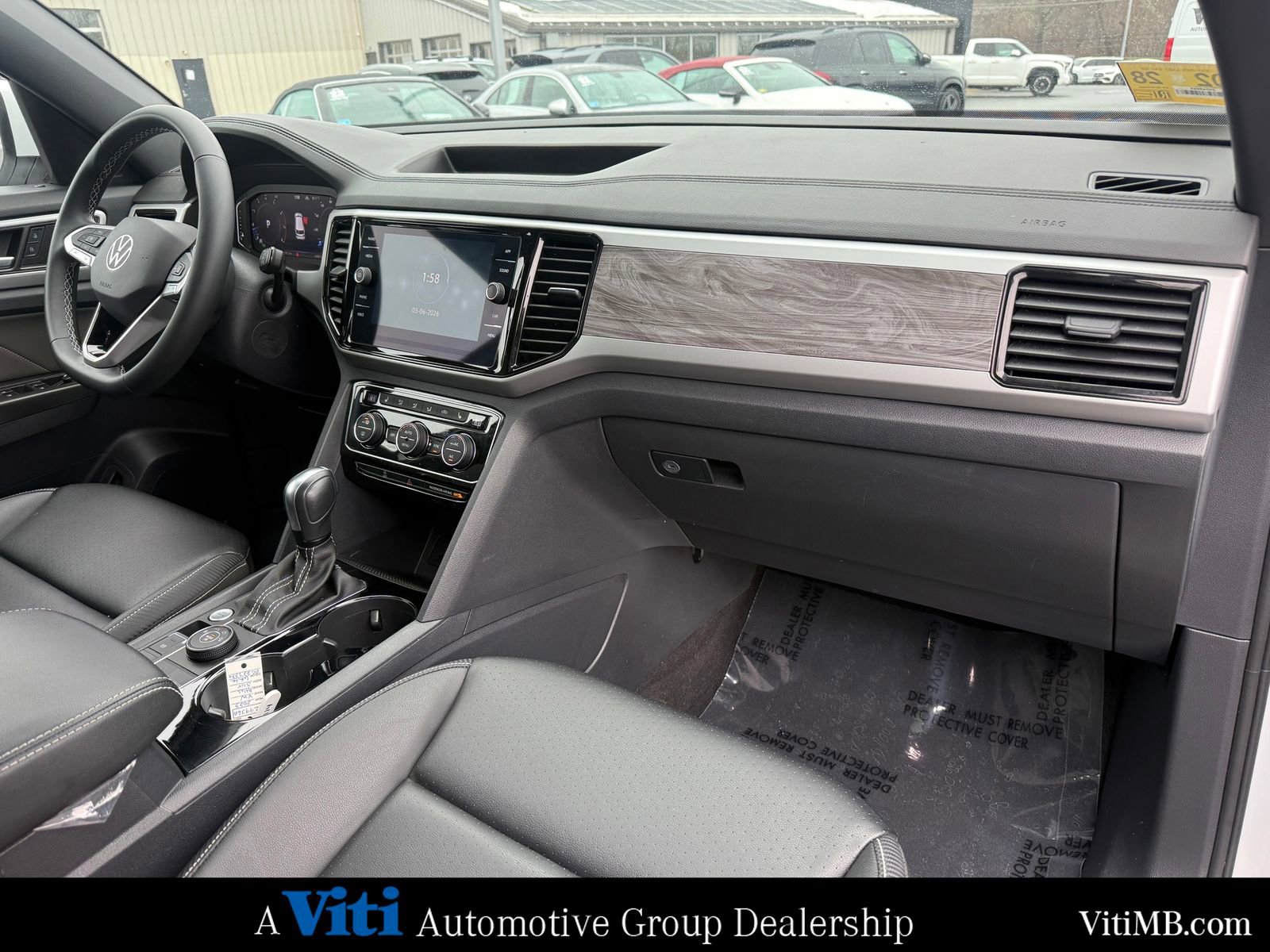 Used 2023 Volkswagen Atlas Cross Sport SE w/ Panoramic Sunroof Package image 30