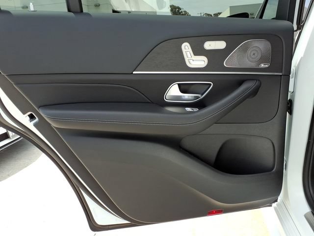 New 2026 Mercedes-Benz GLS 450 4MATIC image 16