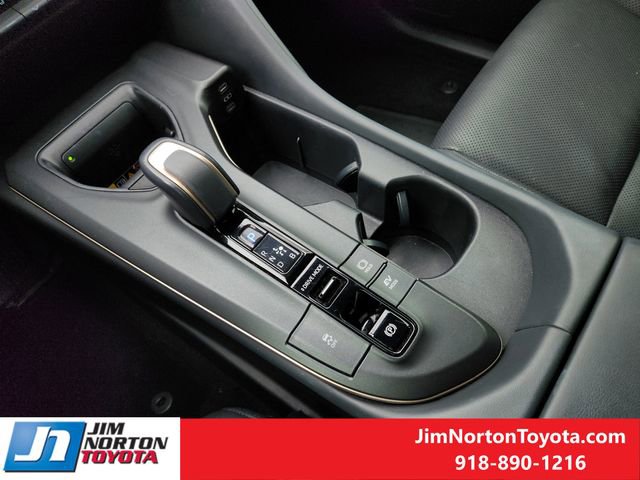 Used 2023 Toyota Crown AWD/4WD image 24