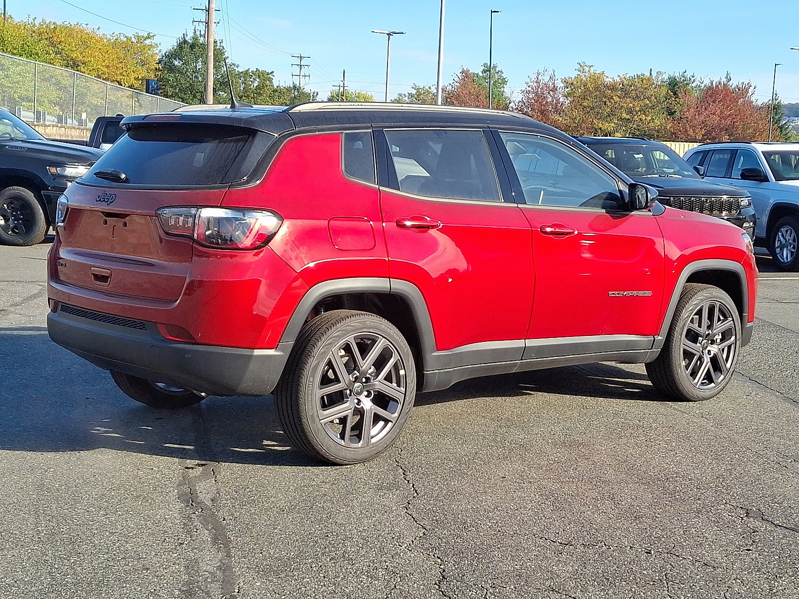 New 2026 Jeep Compass Limited image 4