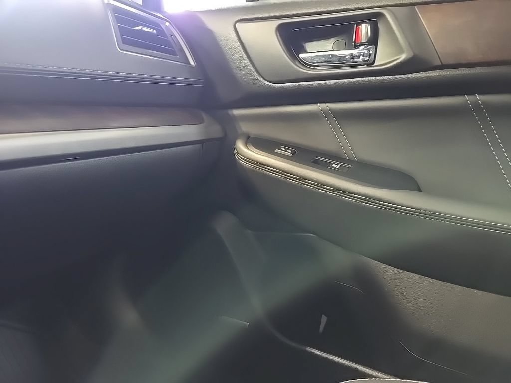 Used 2019 Subaru Outback 2.5i Limited AWD/4WD image 26