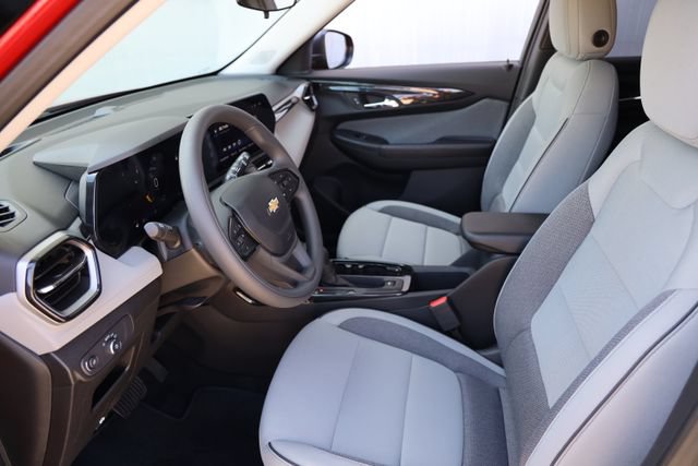 New 2026 Chevrolet TrailBlazer LS w/ LS Convenience Package FWD image 12