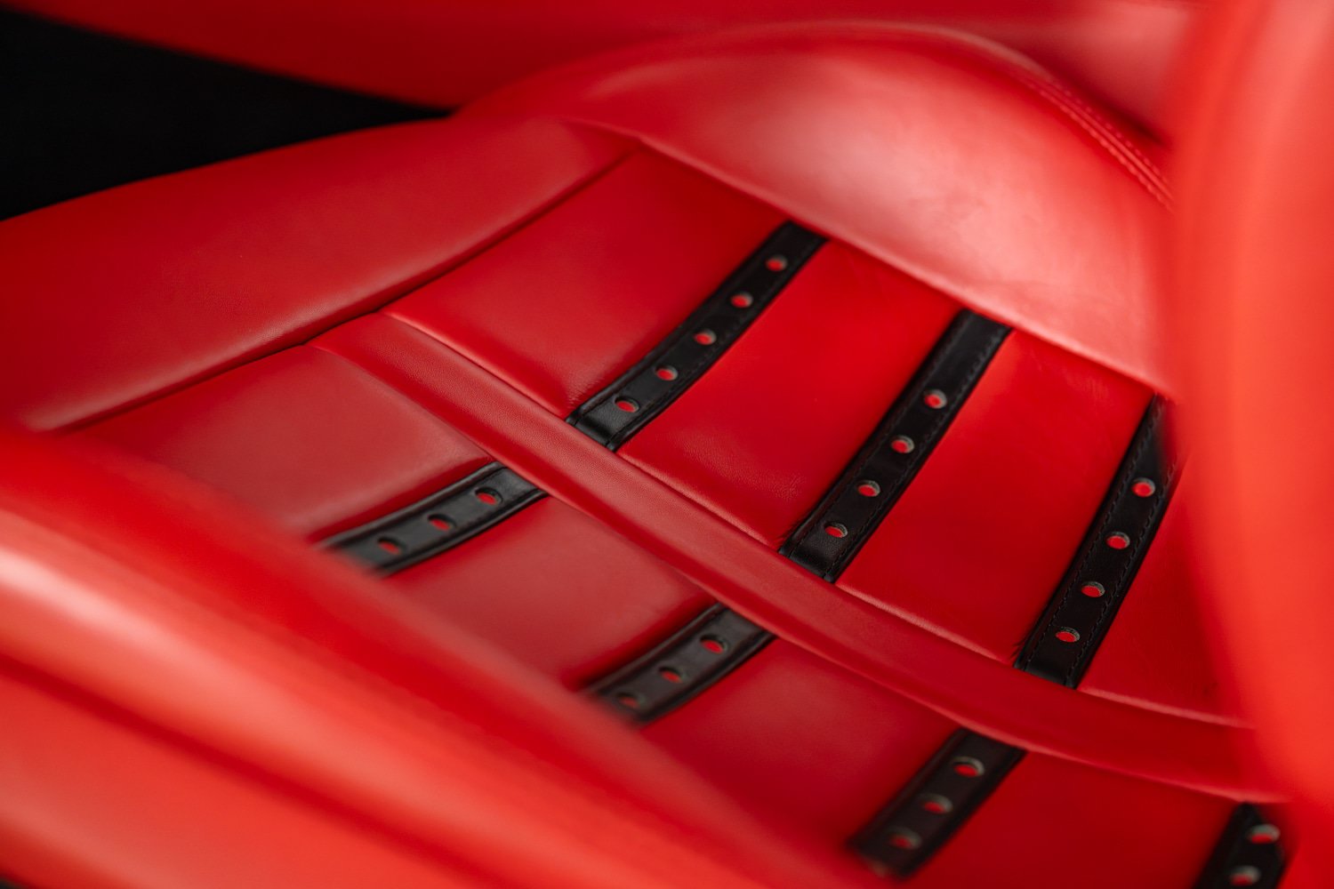 Used 2016 Ferrari F12 Berlinetta RWD image 29