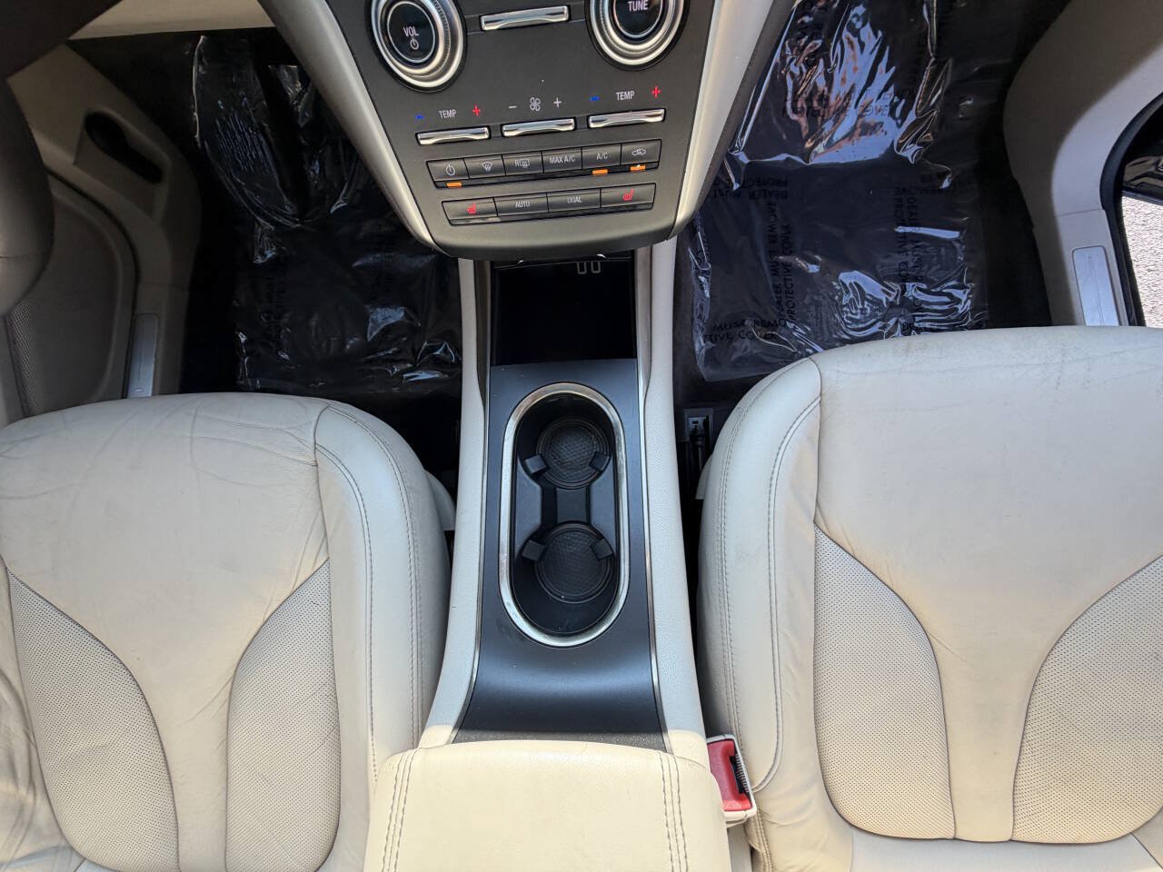 Used 2018 Lincoln MKC Select w/ Select Plus Package AWD/4WD image 34