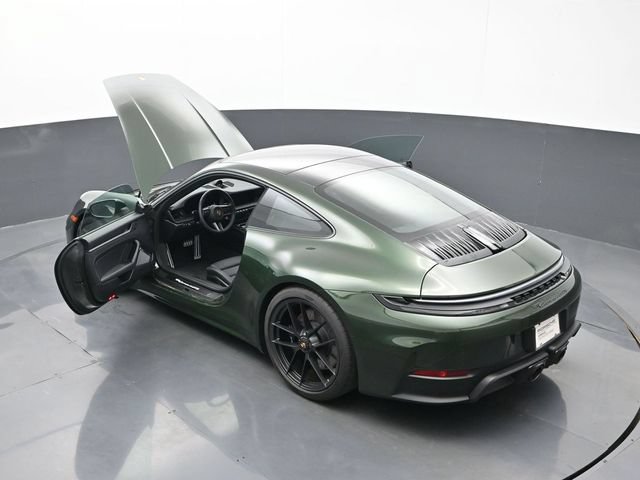 Certified 2026 Porsche 911 Carrera 4 GTS w/ Premium Package AWD/4WD image 24