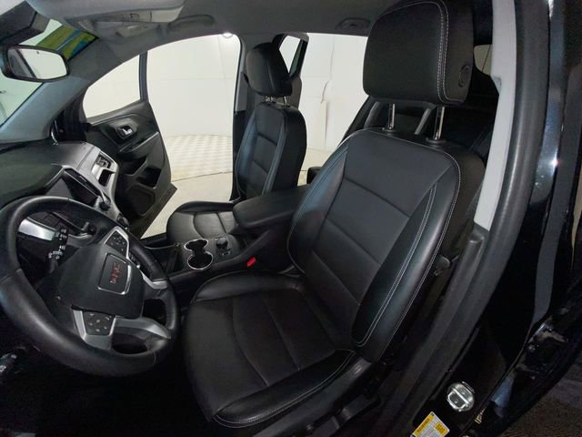 Used 2024 GMC Terrain SLT AWD/4WD image 14