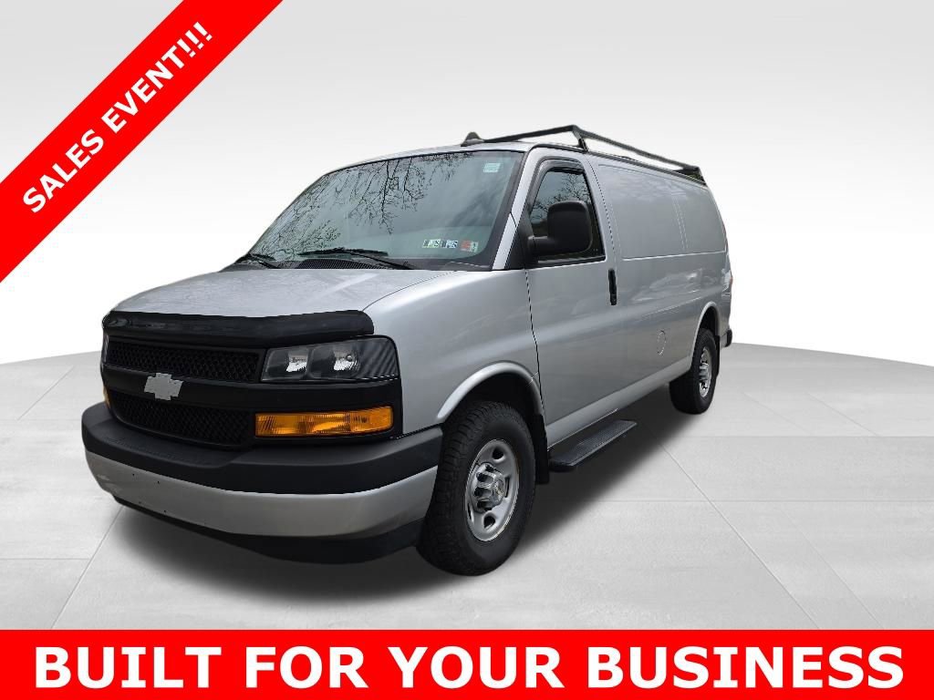 Used 2021 Chevrolet Express 2500 w/ Communications Package RWD image 1