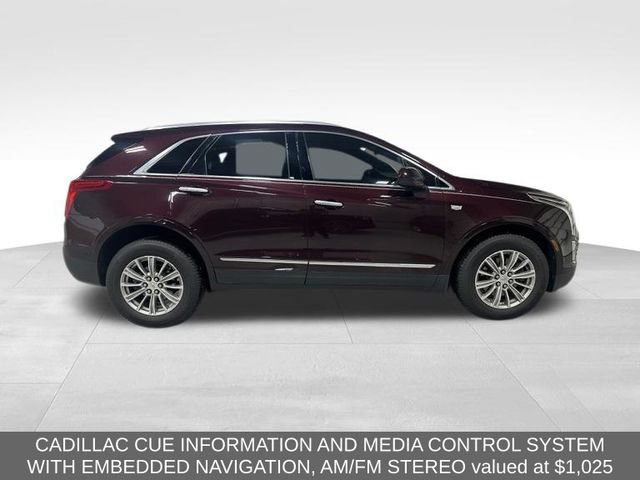 Used 2017 Cadillac XT5 Luxury AWD/4WD image 4
