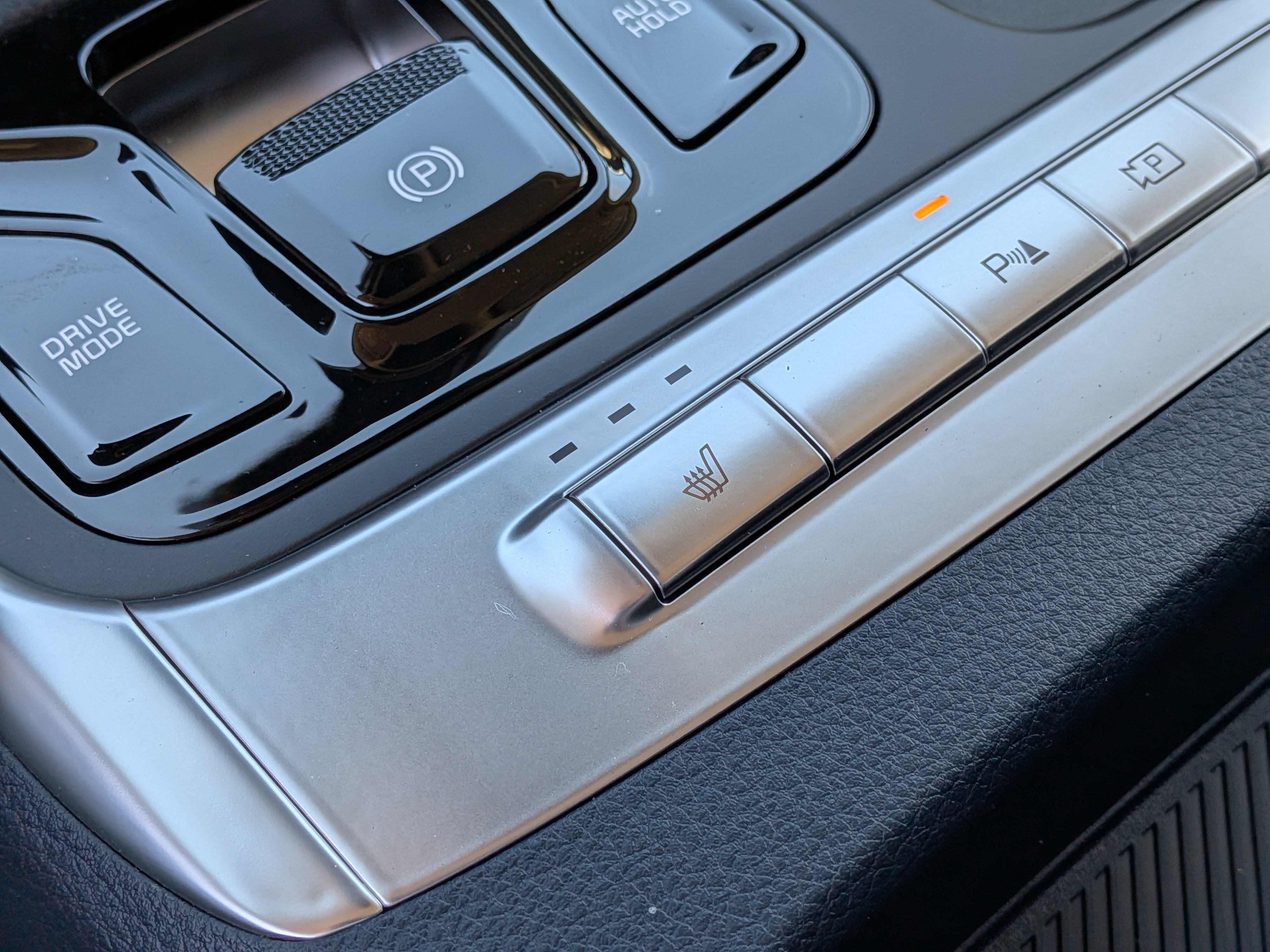 New 2026 Kia Carnival EX FWD image 36