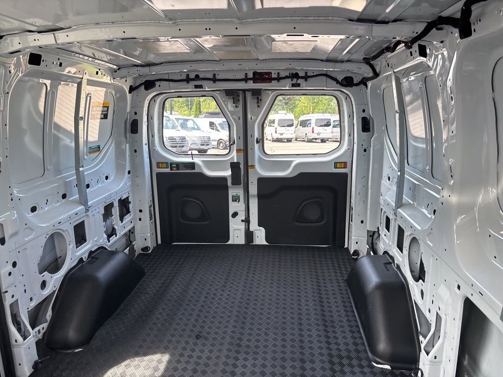 Used 2024 Ford Transit 150 Low Roof RWD image 40